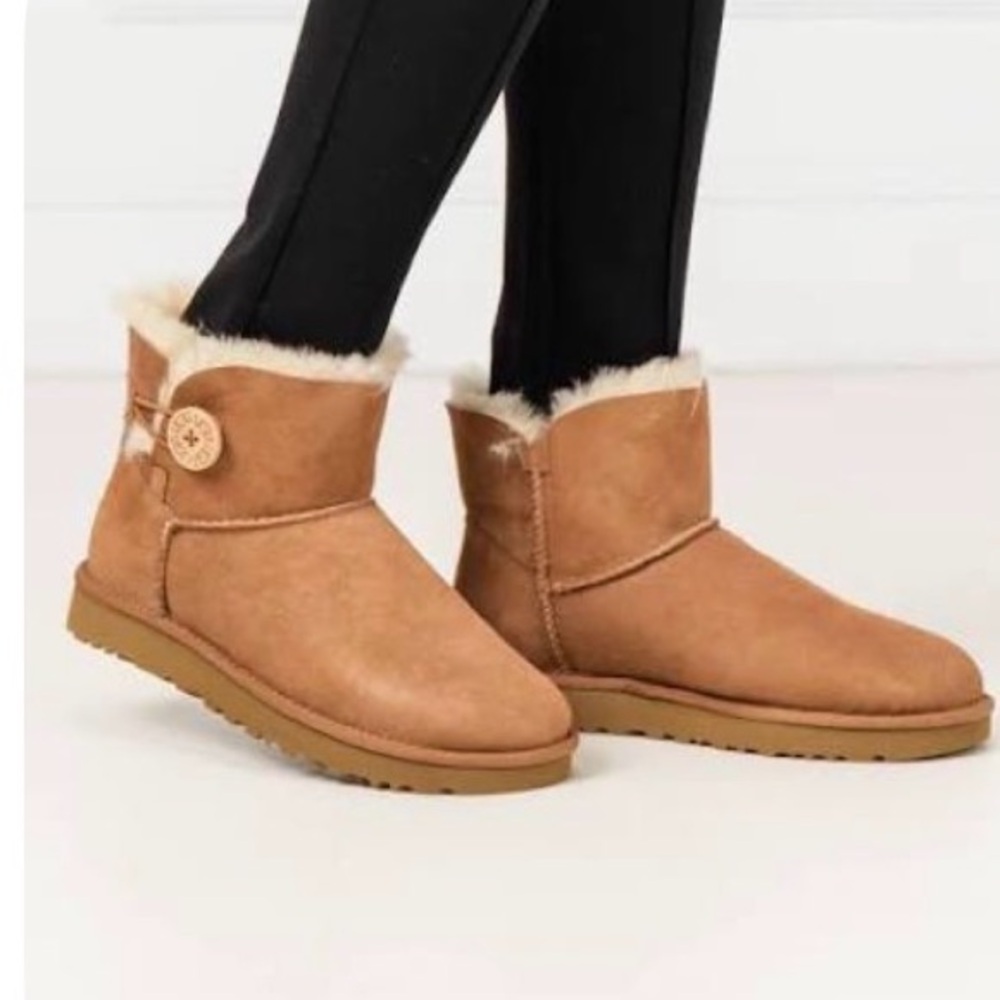 UGG Tan Shearling-Lined Winter Boots